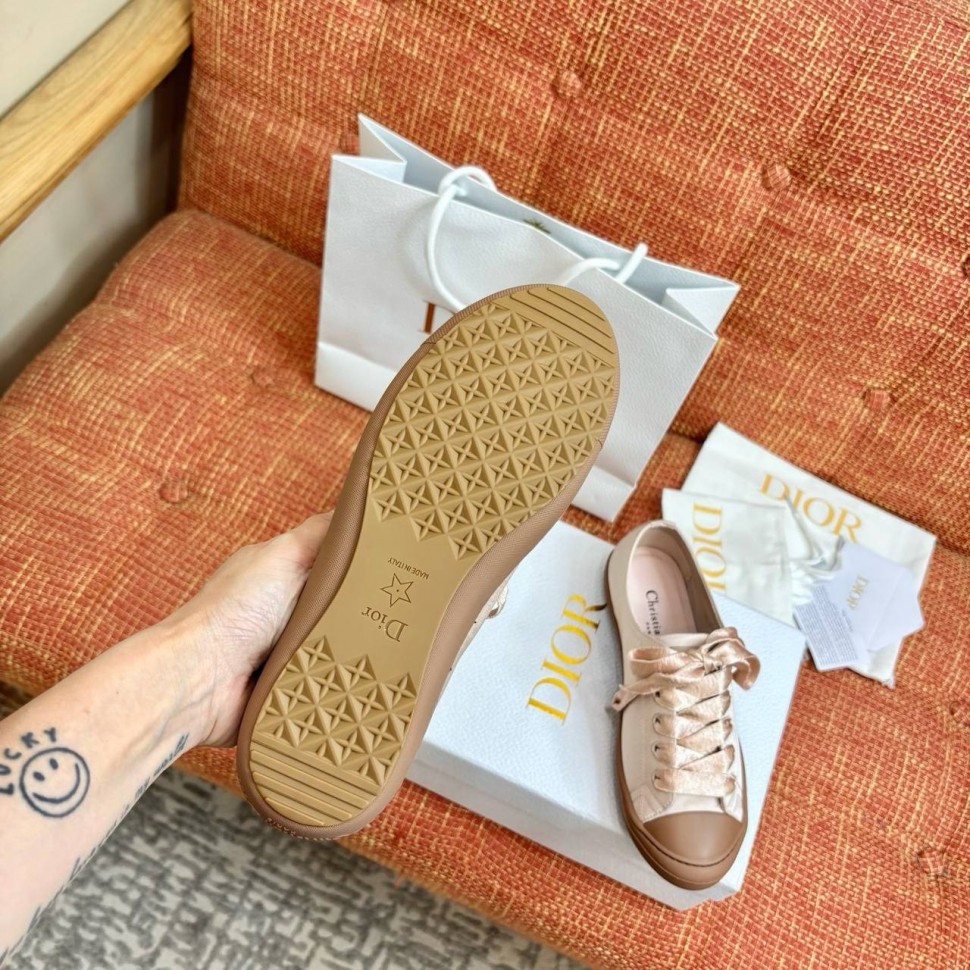 Сникеры Dior