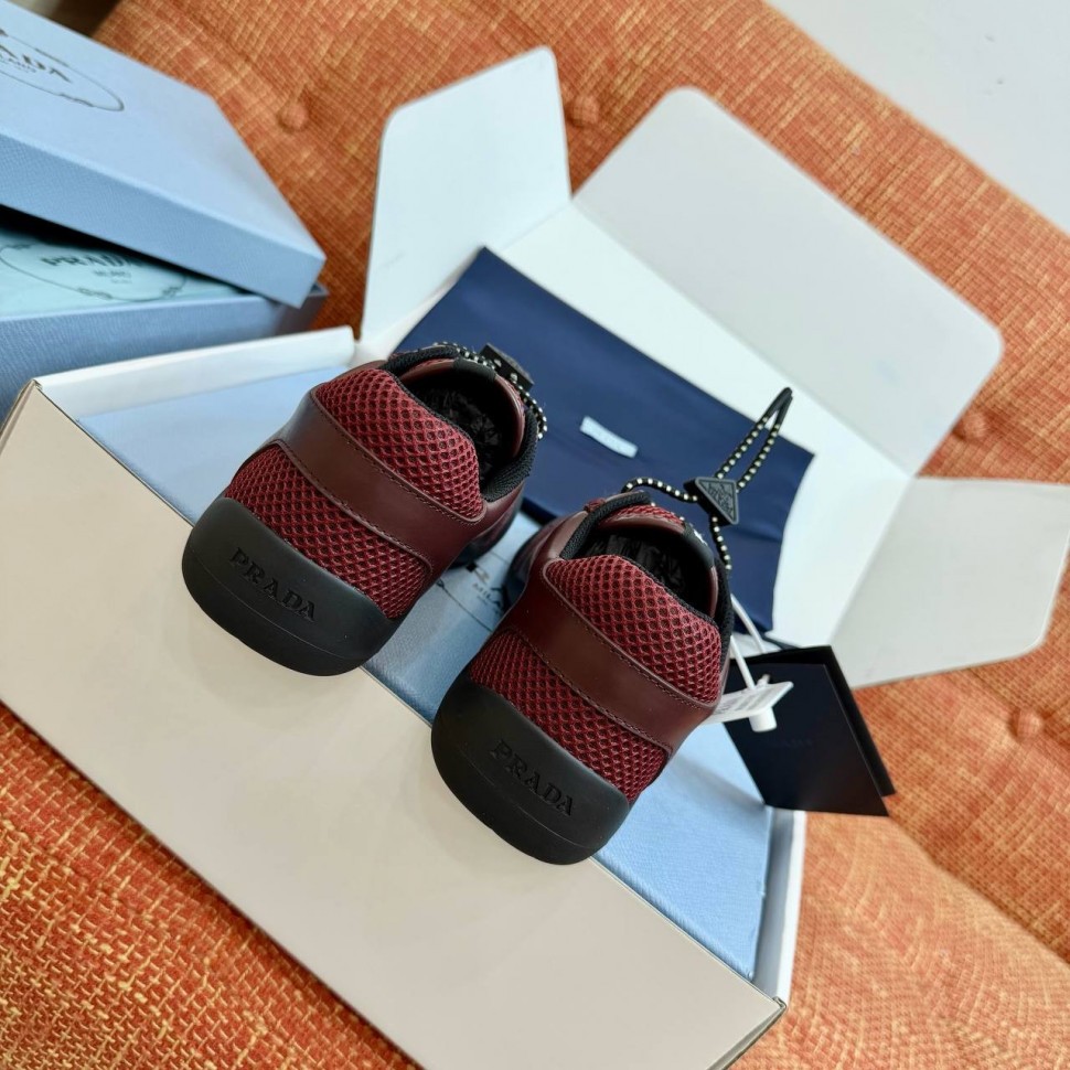Сникеры Prada
