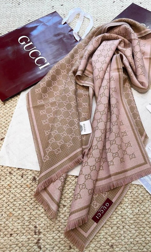 Шарф Gucci GG   