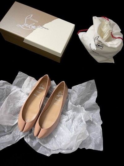 Лимитированные балетки Maison Margiela x Christian Louboutin