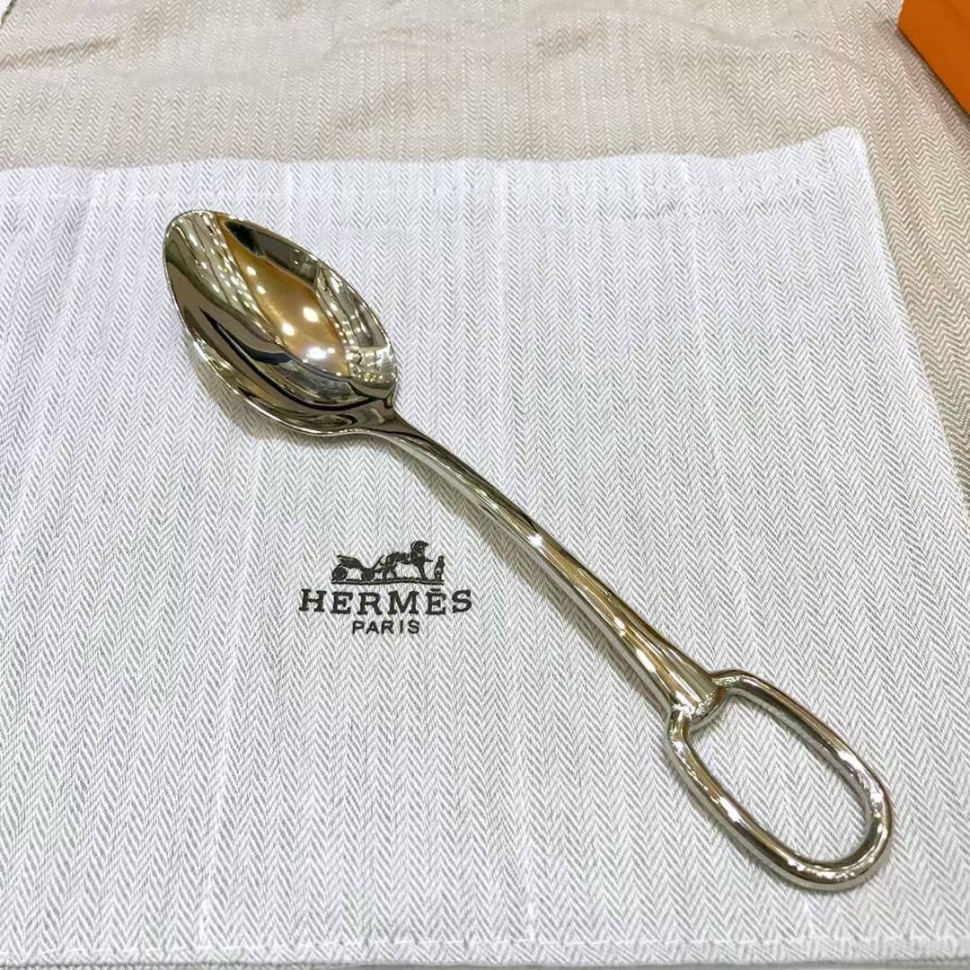Набор столовых приборов Hermes