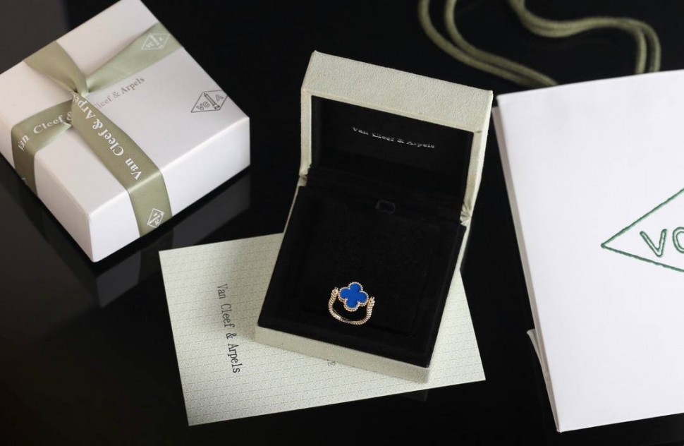 Двустороннее кольцо Van Cleef & Arpels