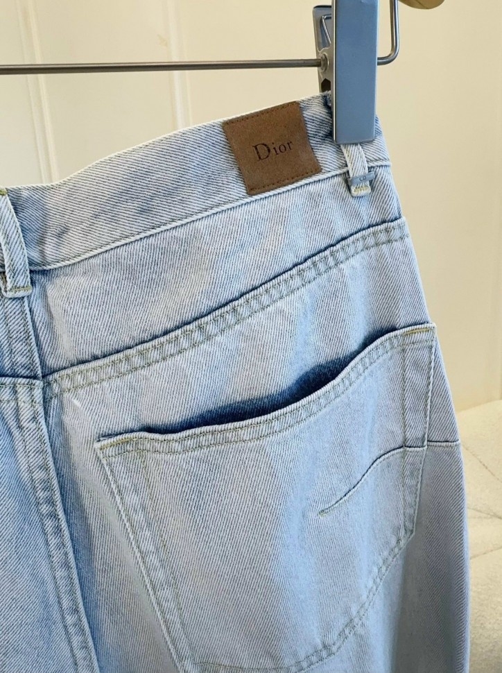 Джинсы  Dior