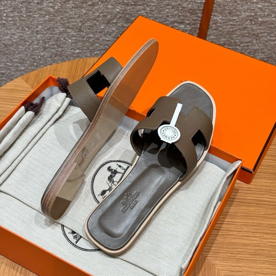 Шлепки Hermes Oran