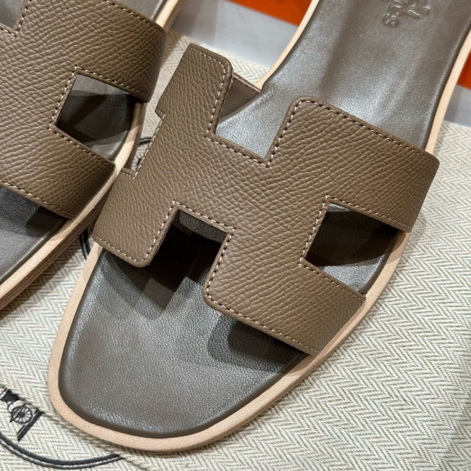 Шлепки Hermes Oran