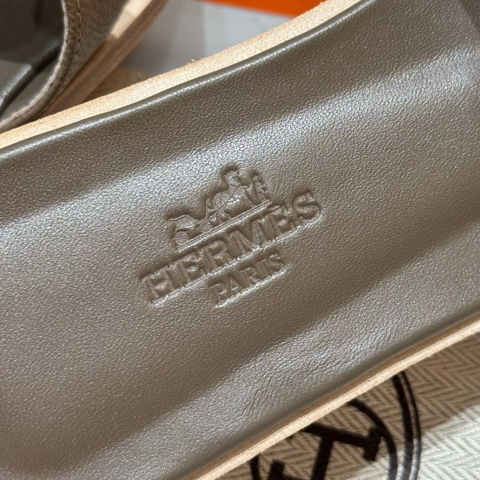 Шлепки Hermes Oran