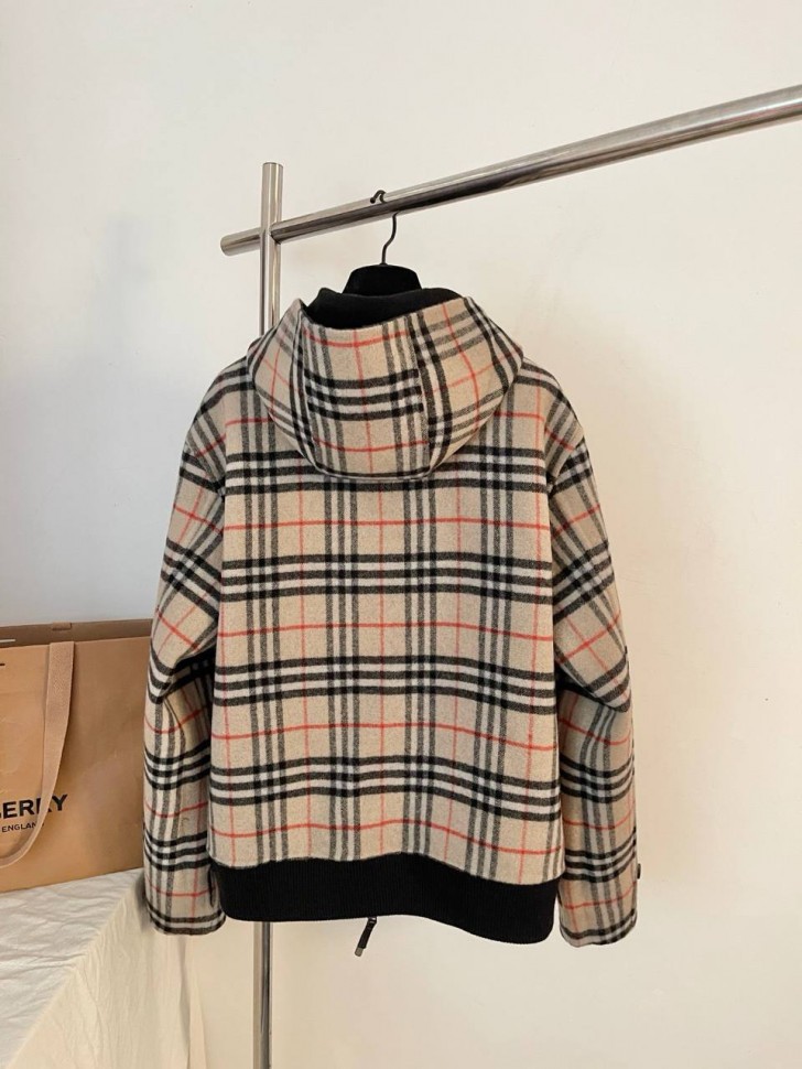 Бомбер Burberry   