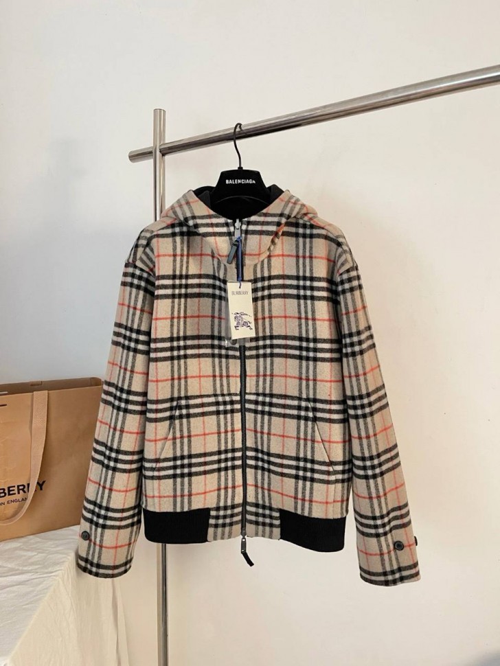 Бомбер Burberry   
