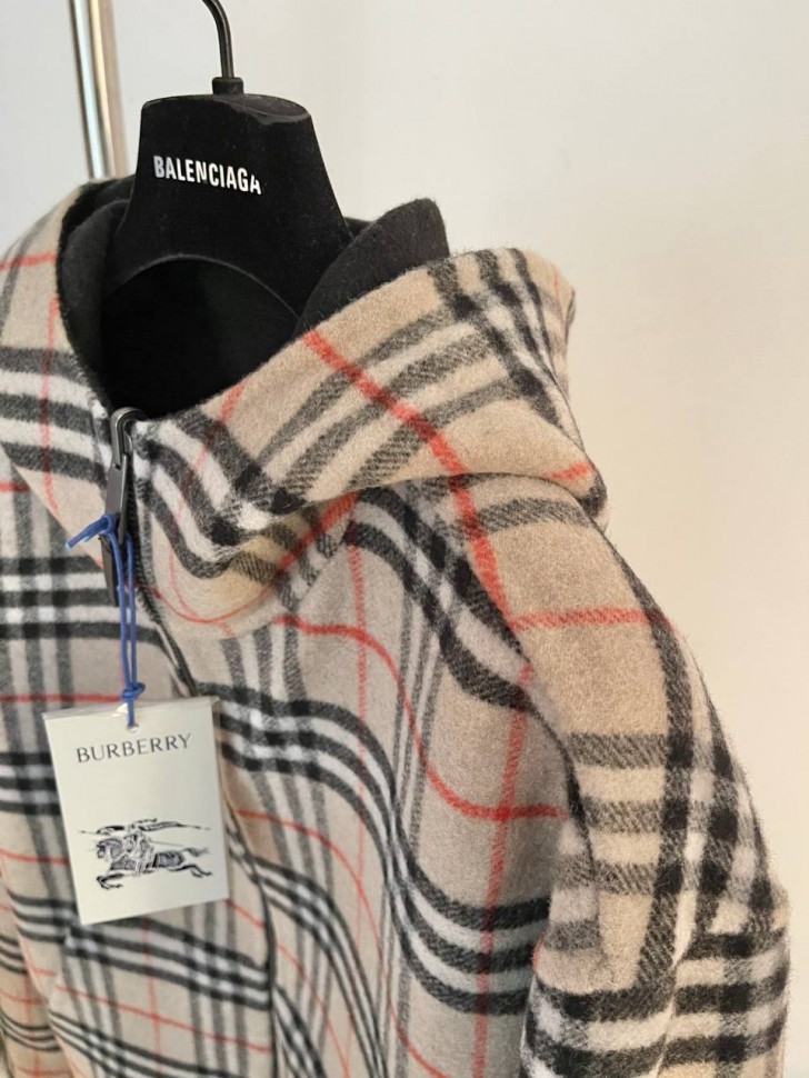 Бомбер Burberry   