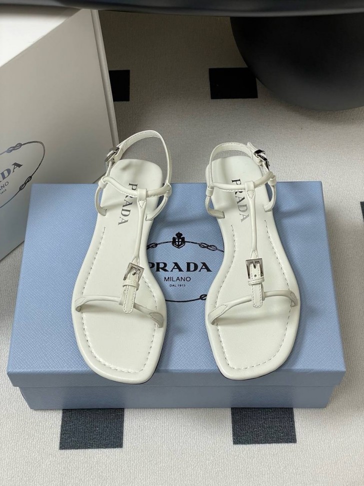 Сандали Prada