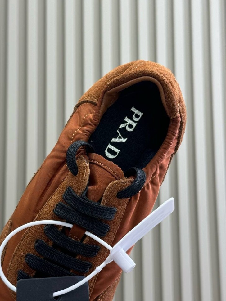 Сникеры Prada