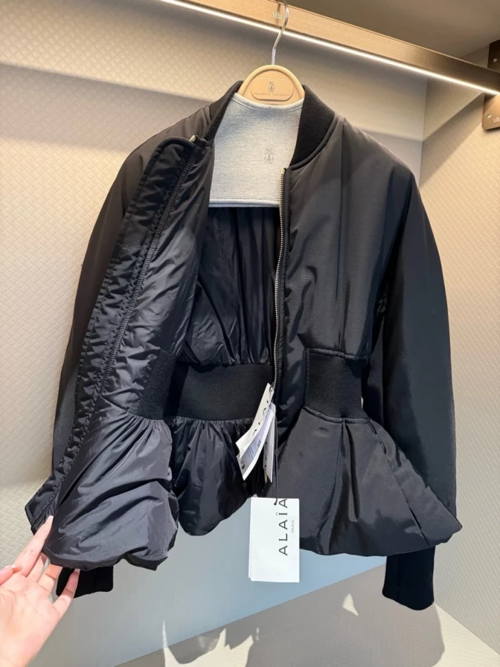 Бомбер Alaia    