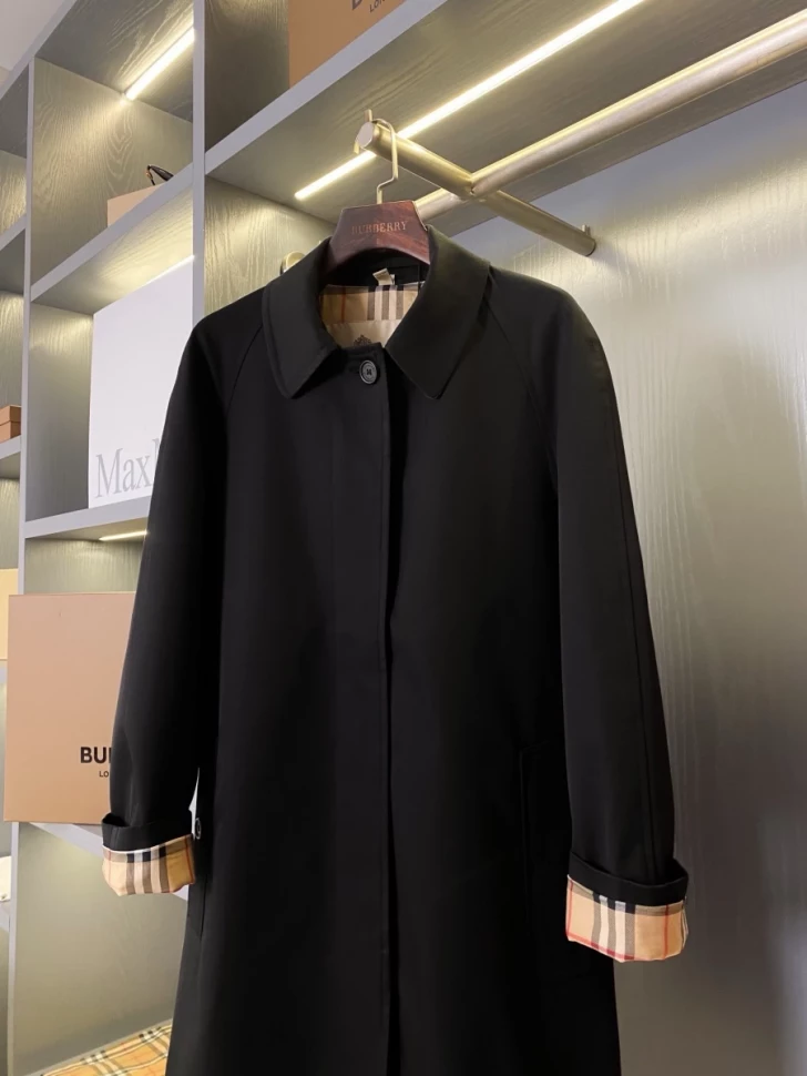Тренч Burberry 