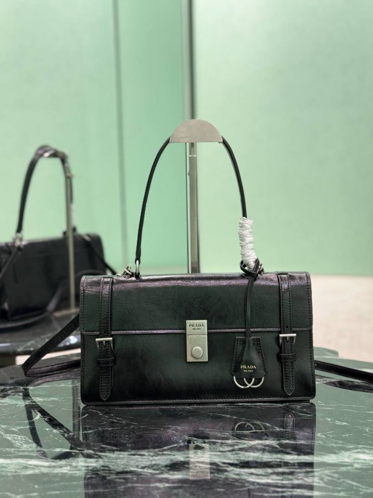 Сумка Prada