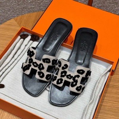 Шлепки Hermes Oran