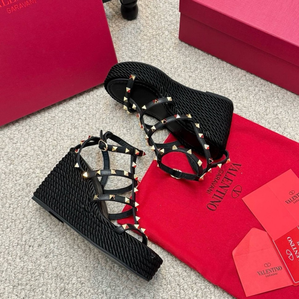 Сандали Valentino