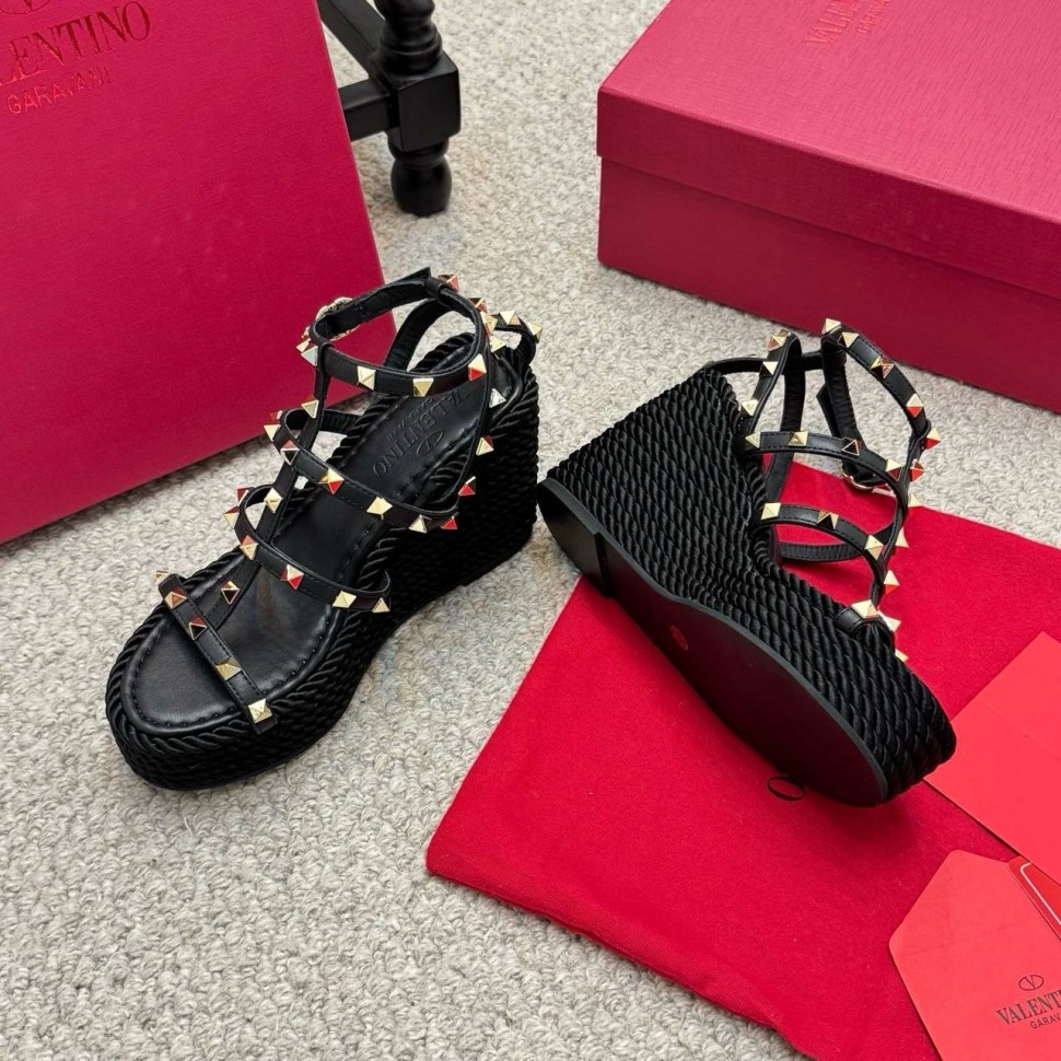 Сандали Valentino