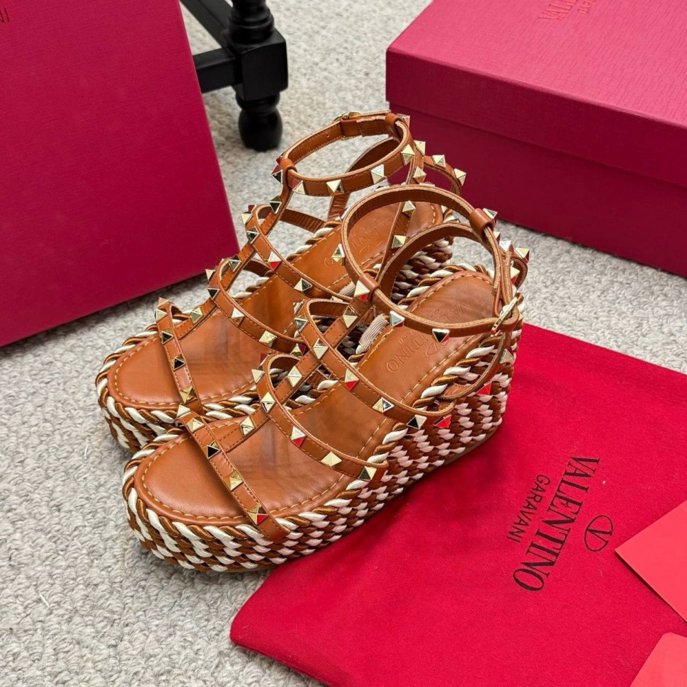 Сандали Valentino