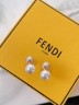 Серьги Fendi         
