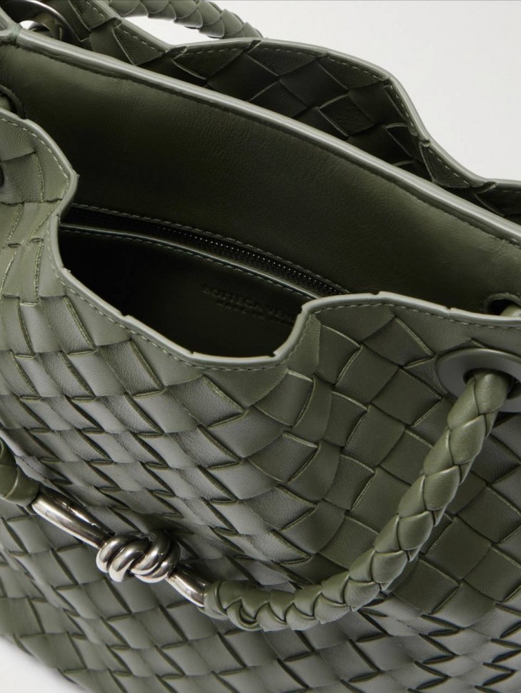 Сумка Bottega Veneta Andiamo Bucket  