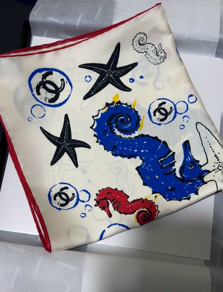 Платок Chanel     