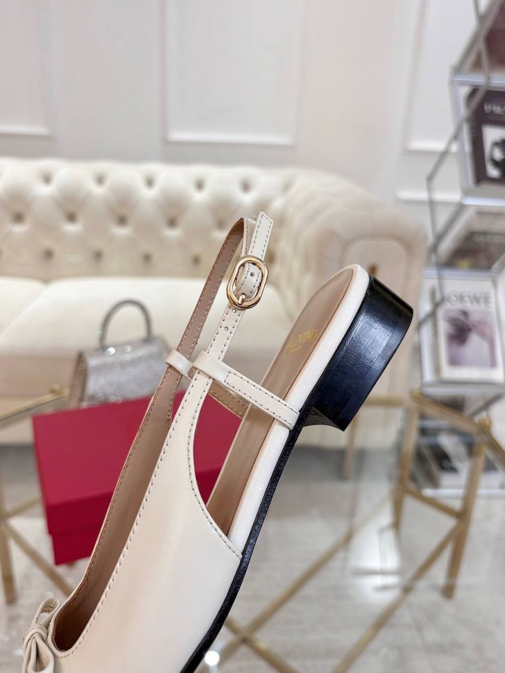 Слингбеки Valentino