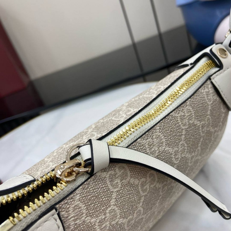 Сумка Gucci Emblem Small