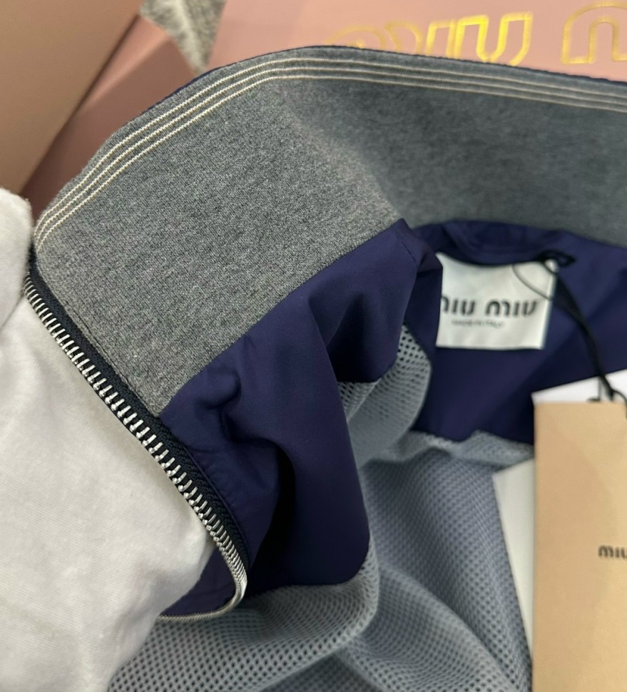 Ветровка Miu Miu  