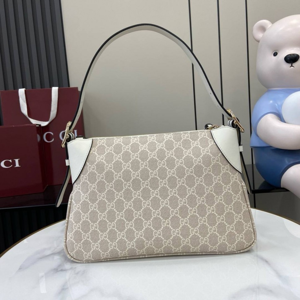 Сумка Gucci Emblem Medium