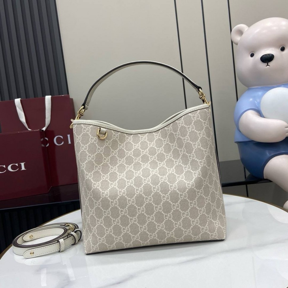 Сумка Gucci Emblem Small Bucket