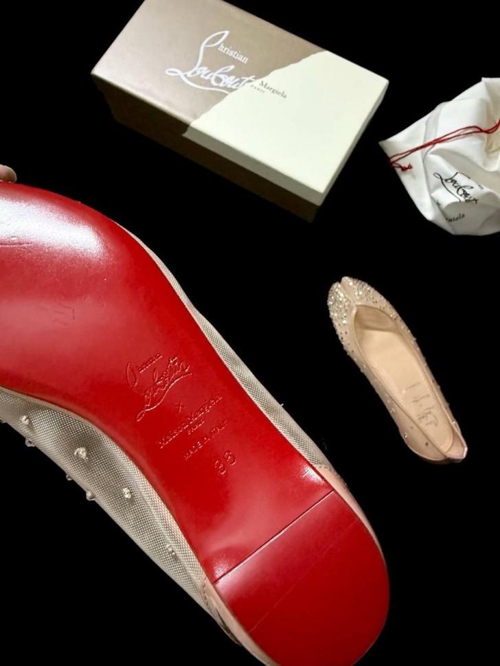 Лимитированные балетки Maison Margiela x Christian Louboutin