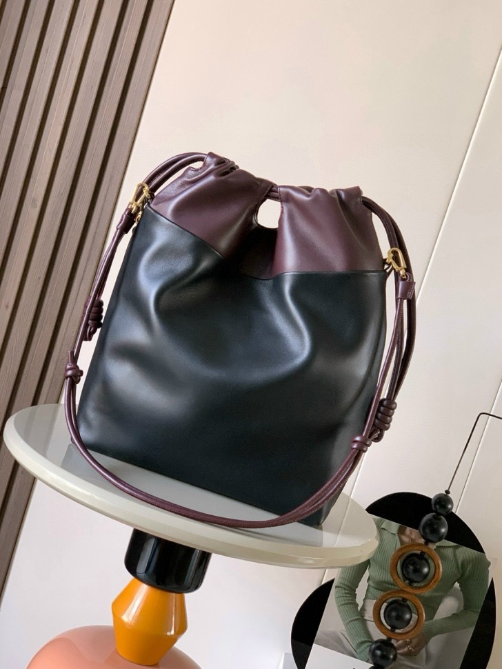 Сумка Loewe Flamenco Purse  