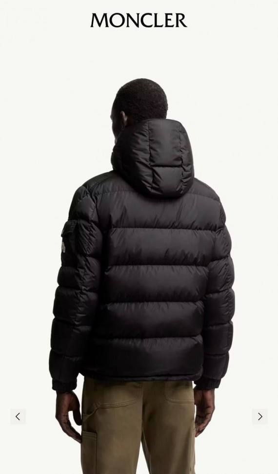 Пуховик Moncler Maya