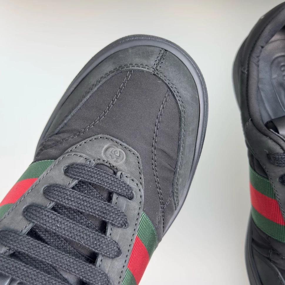 Сникеры Gucci    