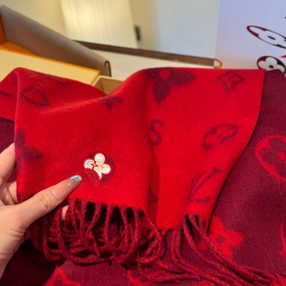 Шарф Louis Vuitton 