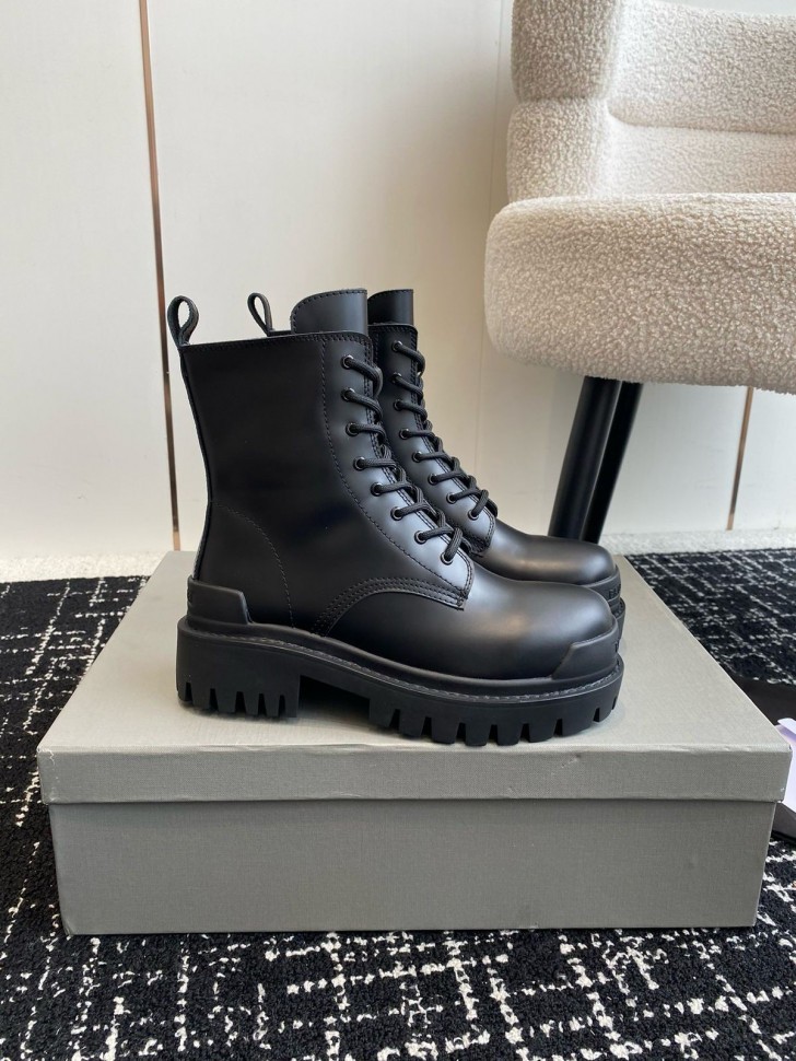 Ботинки Balenciaga