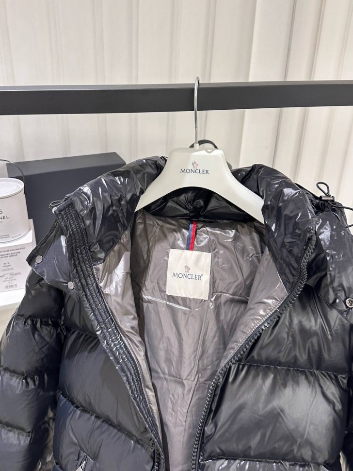 Пуховик Moncler Maya