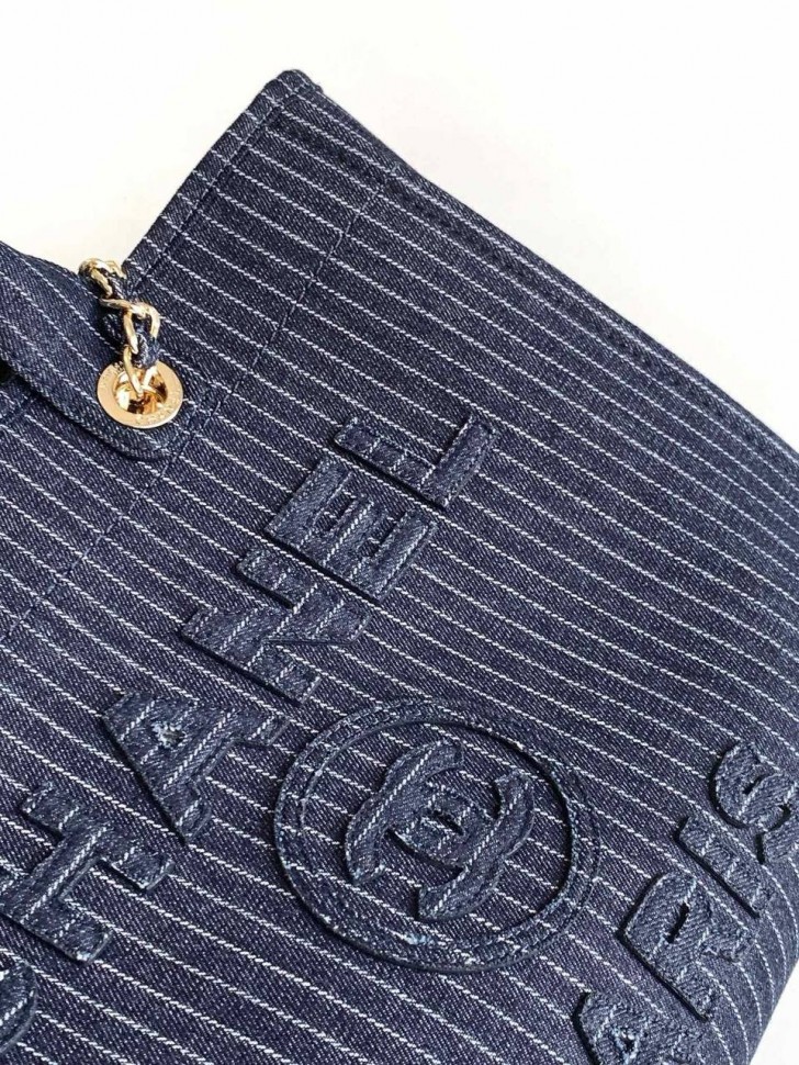 Тоут Chanel