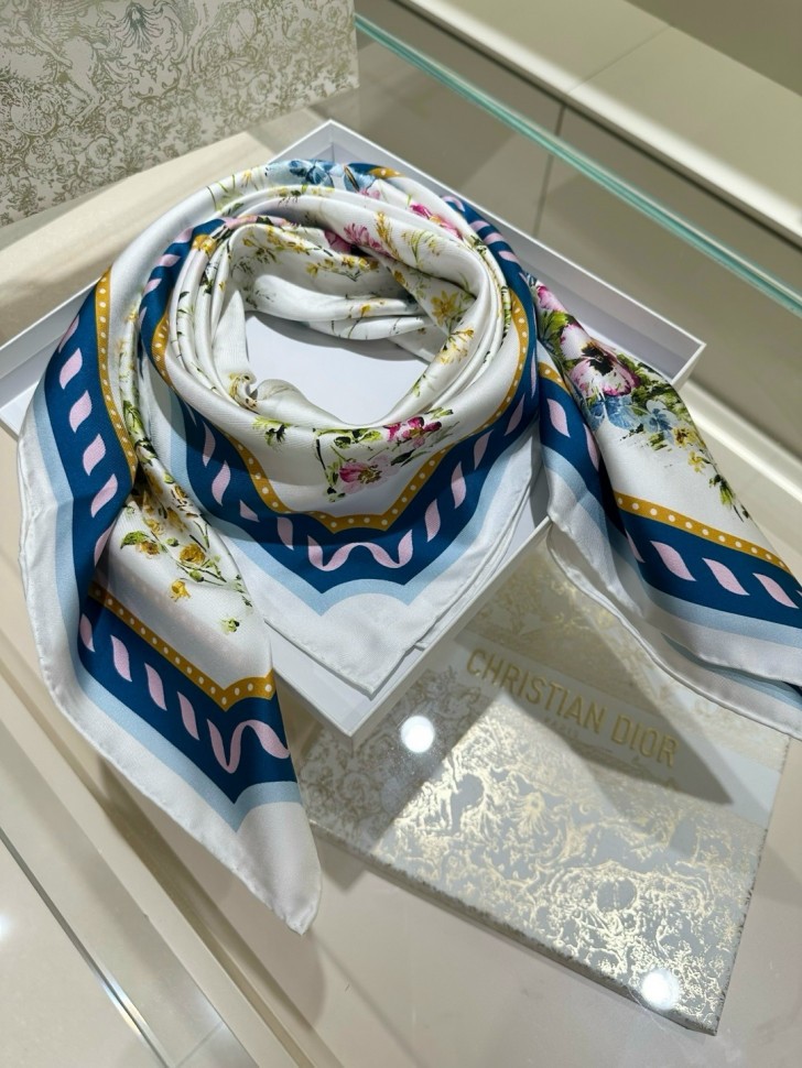 Платок Dior  