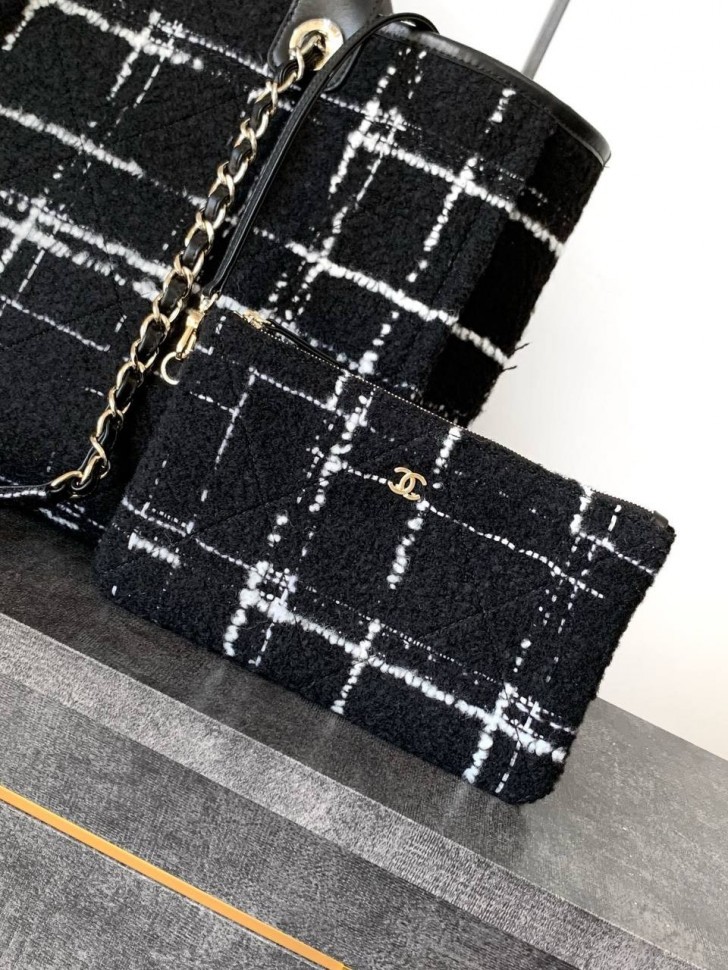Тоут Chanel
