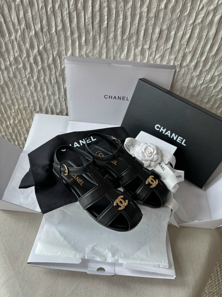 Сандали Chanel 