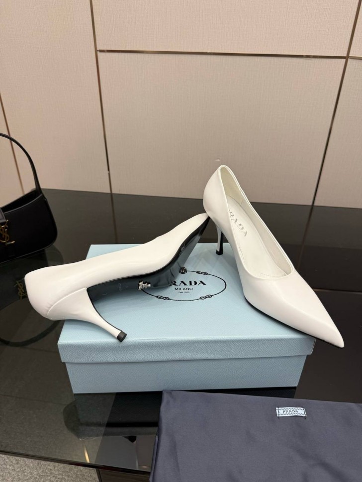 Туфли Prada 