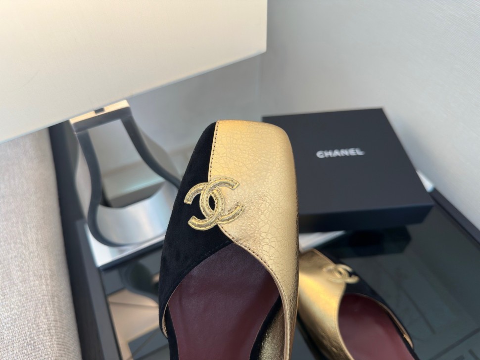 Слингбэки Chanel   