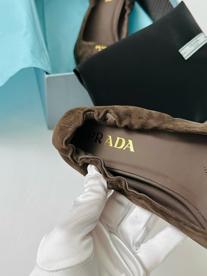Туфли Prada