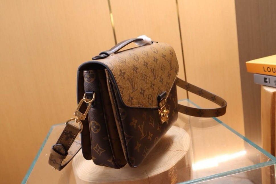 Сумка Louis Vuitton Pochette Metis