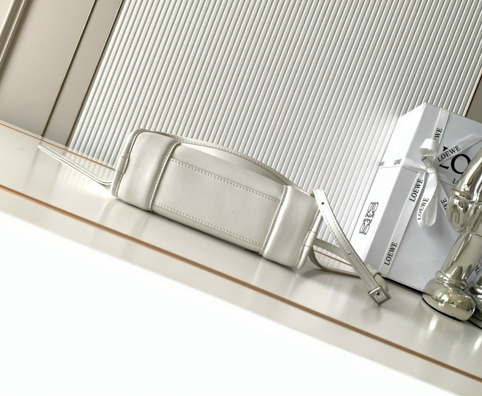 Сумка Loewe Amazona 180 Mini     