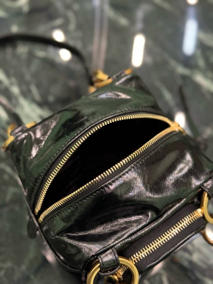 Сумка Prada