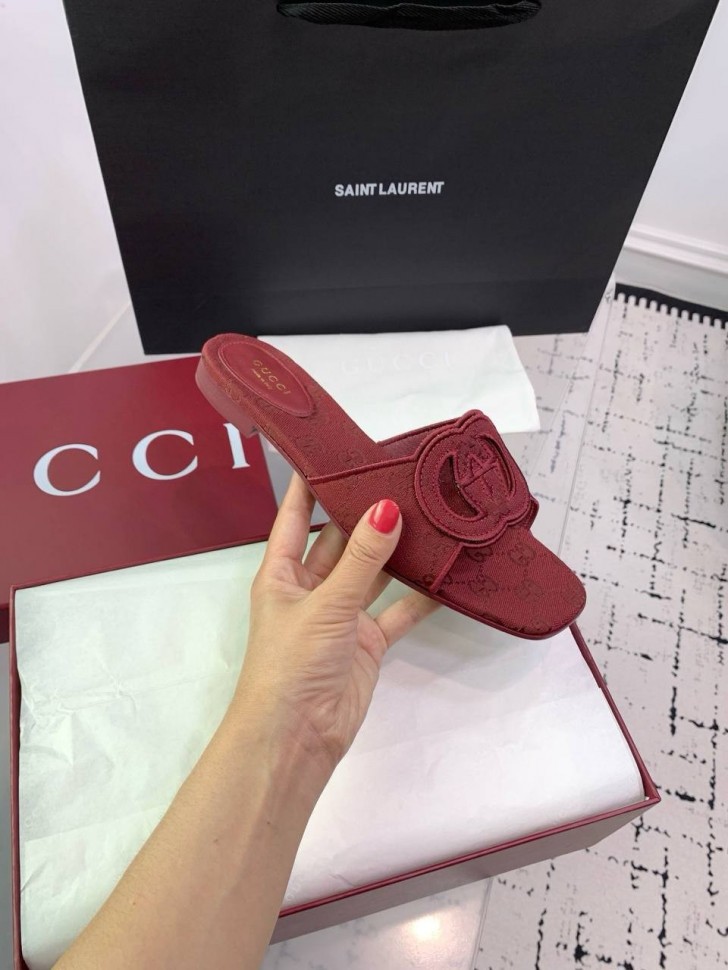 Шлепки Gucci