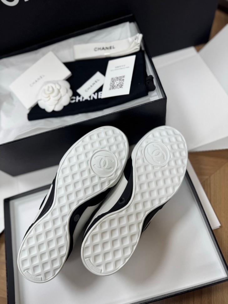 Сникеры Chanel