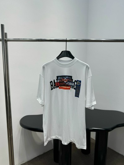 Футболка Balenciaga  